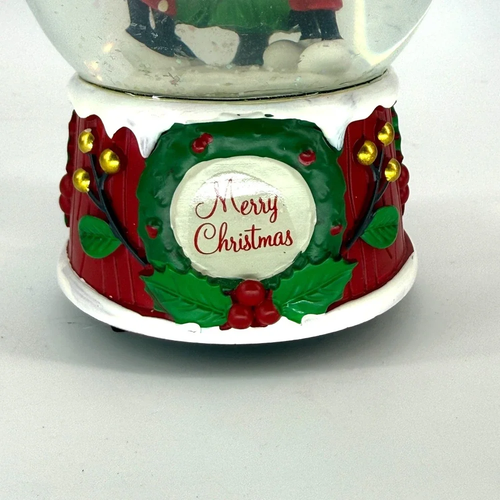 Disney Mickey Minnie Christmas Musical Waterless Snow Globe‎ Jingle Bells
